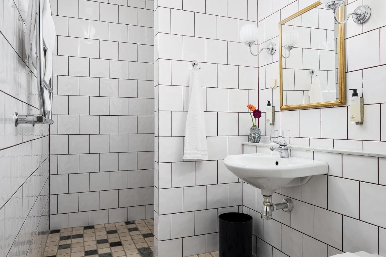 Haeringe Slott Hotel Musko Havsbad Bagian luar foto