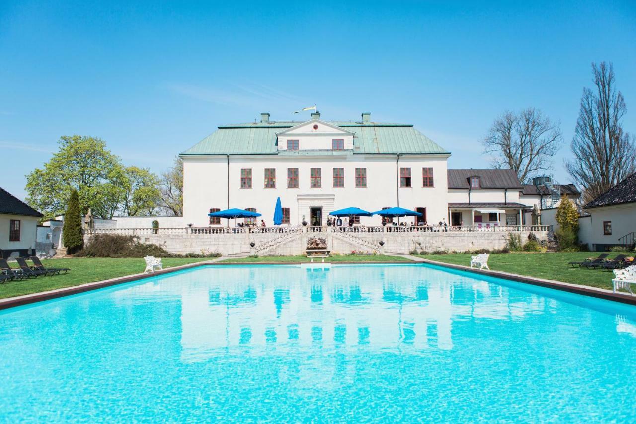 Haeringe Slott Hotel Musko Havsbad Bagian luar foto