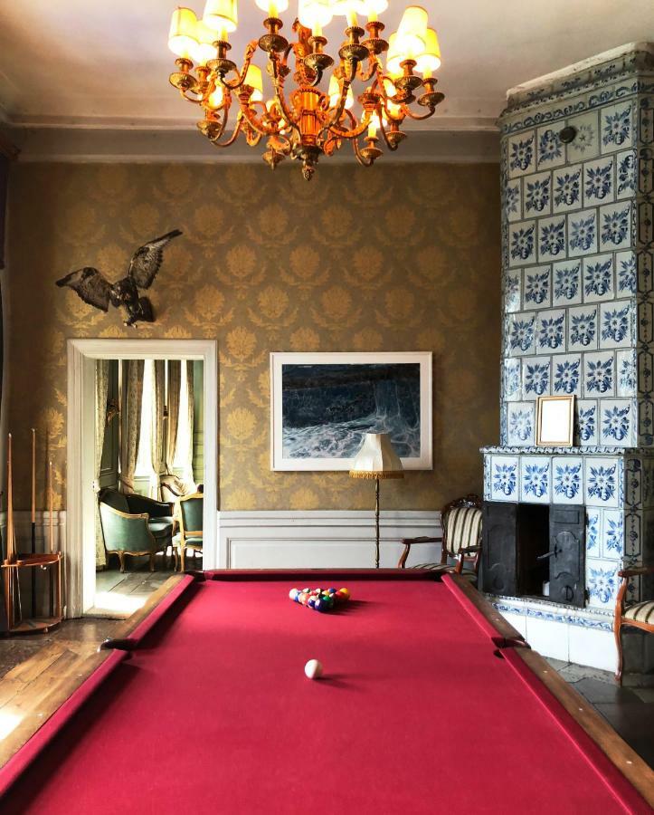 Haeringe Slott Hotel Musko Havsbad Bagian luar foto